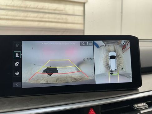 Certified 2025 Kia Sorento SX Prestige w/ Olive Brown Leather Package image 25