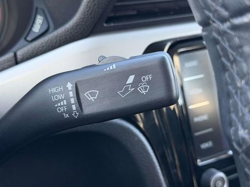 Used 2020 Volkswagen Passat 2.0T SE w/ Sunroof Package image 21