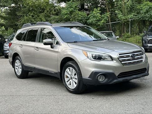 Used 2017 Subaru Outback 2.5i Premium AWD/4WD image 19