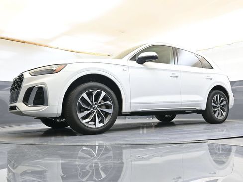 Used 2023 Audi Q5 2.0T Premium Plus AWD/4WD image 39