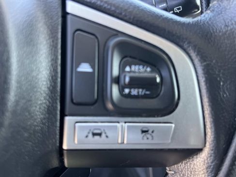 Used 2018 Subaru Forester 2.5i Touring w/ Popular Package #2 AWD/4WD image 32