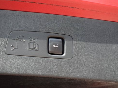 Used 2020 Lincoln Corsair FWD w/ Premium Package image 39