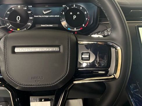 New 2026 Land Rover Range Rover Sport Dynamic SE image 39