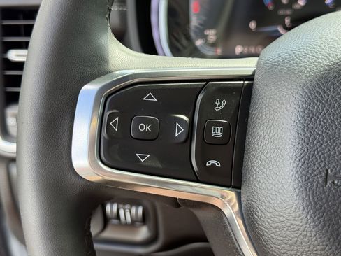 Used 2025 RAM 2500 Laramie w/ Night Edition AWD/4WD image 31