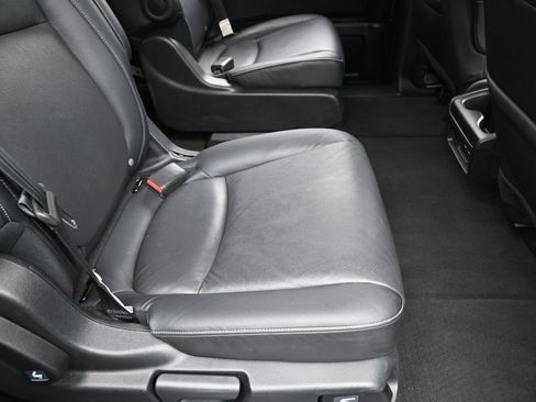 Used 2024 Honda Odyssey EX-L image 40