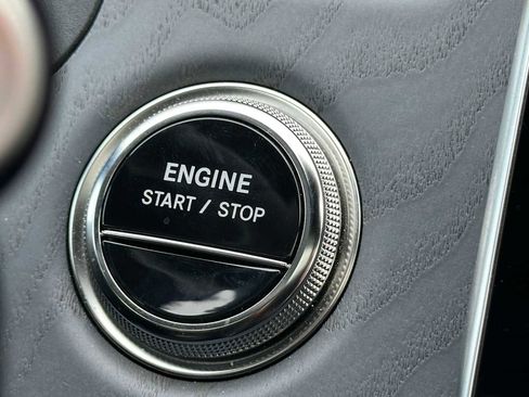 Used 2025 Mercedes-Benz E 53 AMG e 4MATIC Sedan image 41