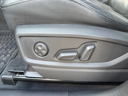 Used 2019 Audi Q5 2.0T Premium Plus w/ Premium Plus Package image 28