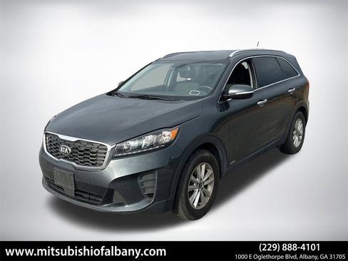 Used 2020 Kia Sorento LX w/ LX I4 Convenience Package image 1