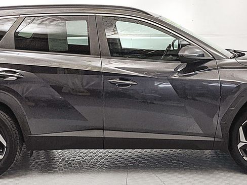 Used 2022 Hyundai Tucson SEL w/ Convenience Package FWD image 2