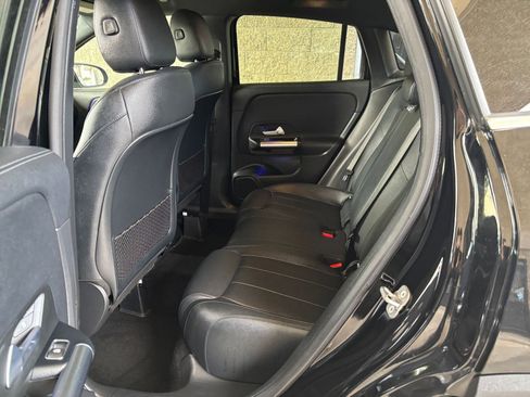 Used 2025 Mercedes-Benz GLA 250 image 28