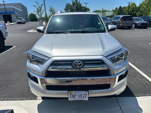 Used 2022 Toyota 4Runner Limited AWD/4WD image 3
