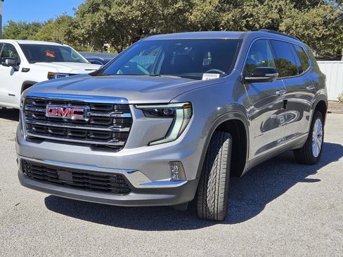 New 2026 GMC Acadia Elevation w/ Elevation Premium Package FWD image 2