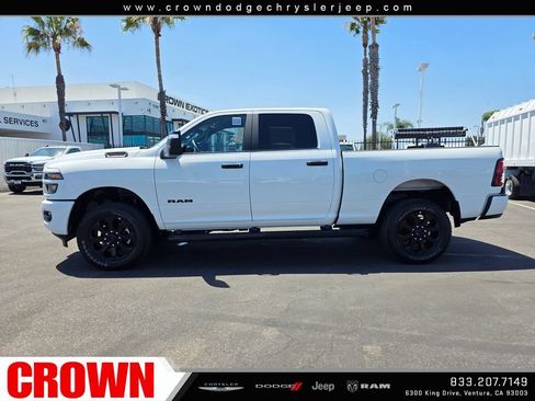 Used 2025 RAM 2500 Big Horn AWD/4WD image 4
