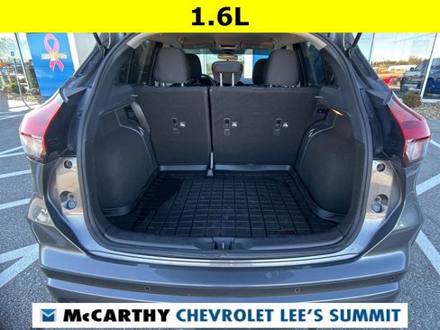 Used 2021 Nissan Kicks SV image 46