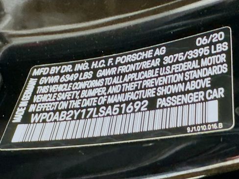 Used 2020 Porsche Taycan 4S image 35