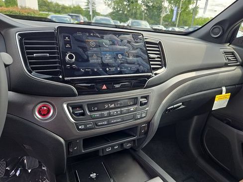 New 2026 Honda Ridgeline RTL image 14