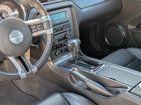 Used 2011 Ford Mustang GT Premium w/ 402A Rapid Spec Order Code image 18