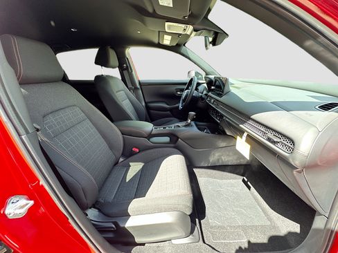 New 2026 Honda HR-V Sport image 20