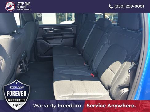 Used 2025 RAM 1500 Big Horn AWD/4WD image 28