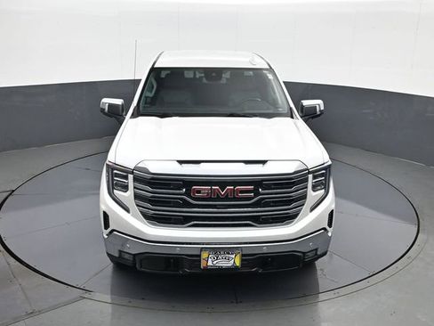 Used 2024 GMC Sierra 1500 SLT w/ SLT Premium Plus Package AWD/4WD image 14