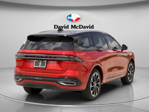 New 2026 Lincoln Nautilus Reserve image 6