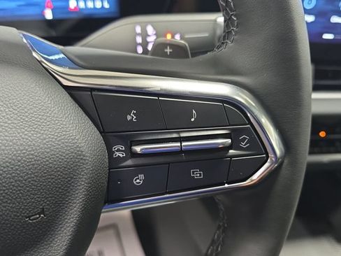 New 2027 Chevrolet Equinox LT w/ Convenience Package II AWD/4WD image 19