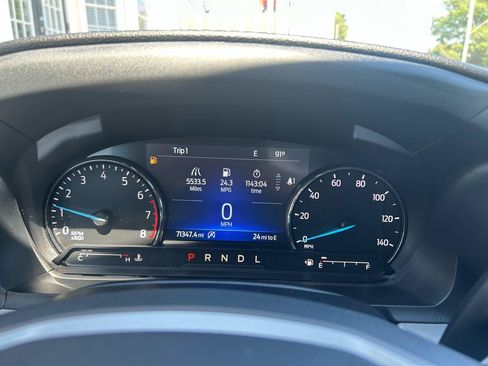 Used 2021 Ford Explorer XLT RWD image 12