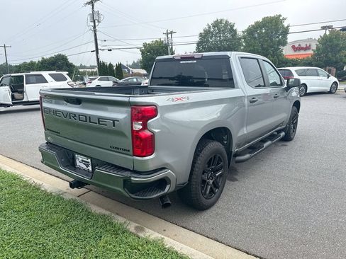 Used 2025 Chevrolet Silverado 1500 Custom w/ Turbomax Blackout Package AWD/4WD image 6