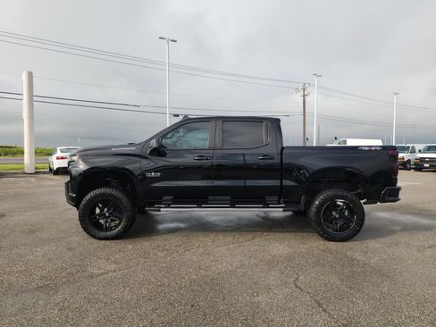 Used 2021 Chevrolet Silverado 1500 RST w/ Convenience Package II AWD/4WD image 4