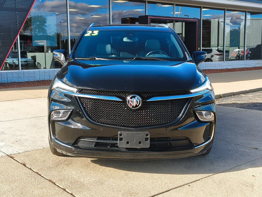 Used 2023 Buick Enclave Essence w/ Experience Buick Package AWD/4WD image 25