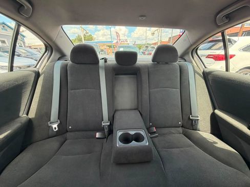 Used 2013 Honda Accord LX image 29