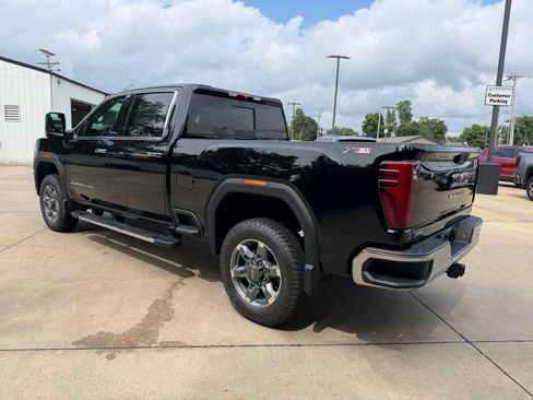 New 2026 GMC Sierra 2500 SLT w/ SLT Premium Package AWD/4WD image 30