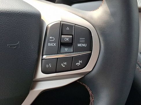 New 2026 Ford Explorer Active AWD/4WD image 24