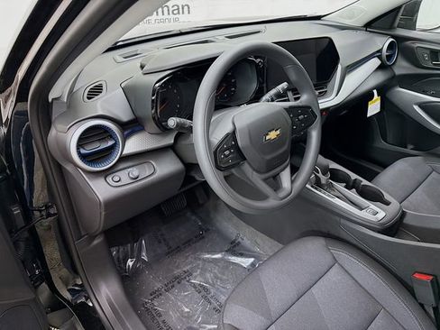 New 2026 Chevrolet Trax LS w/ LS Convenience Package image 11