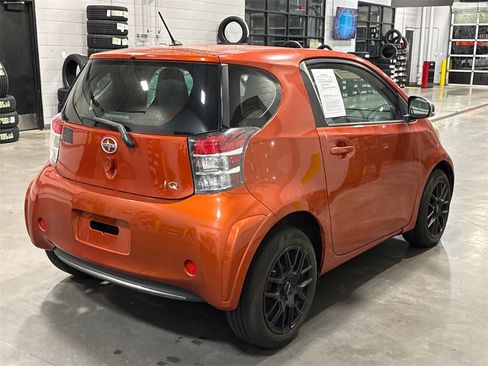 Used 2012 Scion iQ image 4