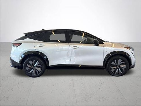 Certified 2024 Nissan Ariya AWD image 7