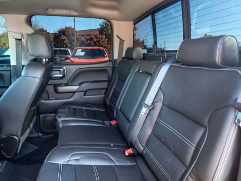 Used 2018 GMC Sierra 1500 Denali image 18