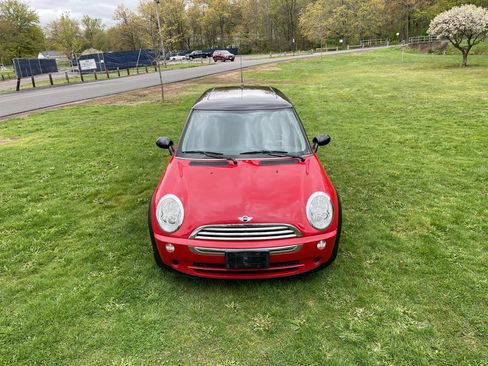 Used 2005 MINI Cooper Hardtop FWD image 11
