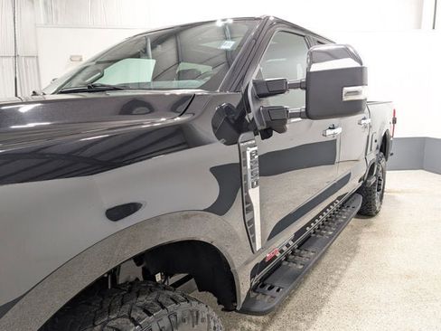 Used 2024 Ford F250 Platinum w/ Tremor Off-Road Package image 7