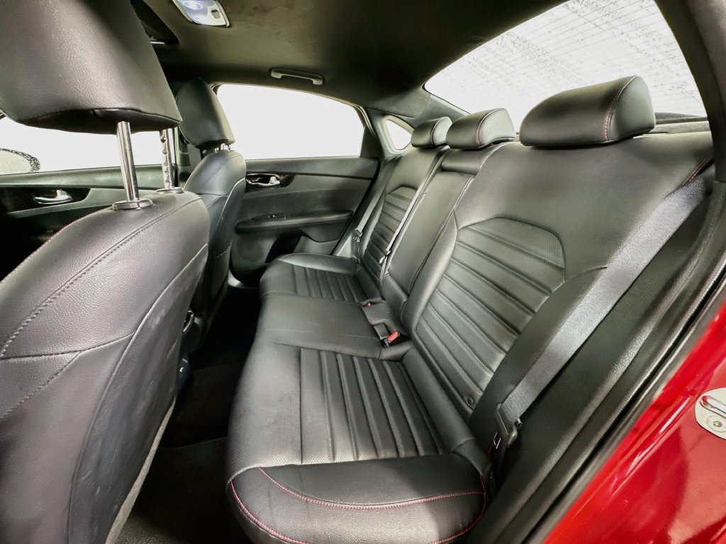 Used 2024 Kia Forte GT w/ GT2 Package FWD image 4