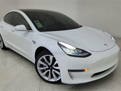 Used 2019 Tesla Model 3 Standard Range Plus