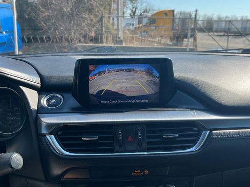 Used 2017 MAZDA MAZDA6 Sport image 21