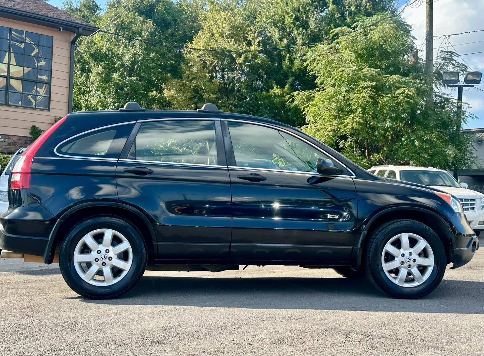 Used 2008 Honda CR-V LX image 2