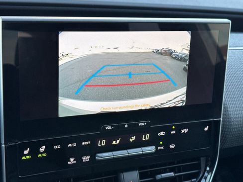 Used 2023 Toyota bZ4X XLE image 19