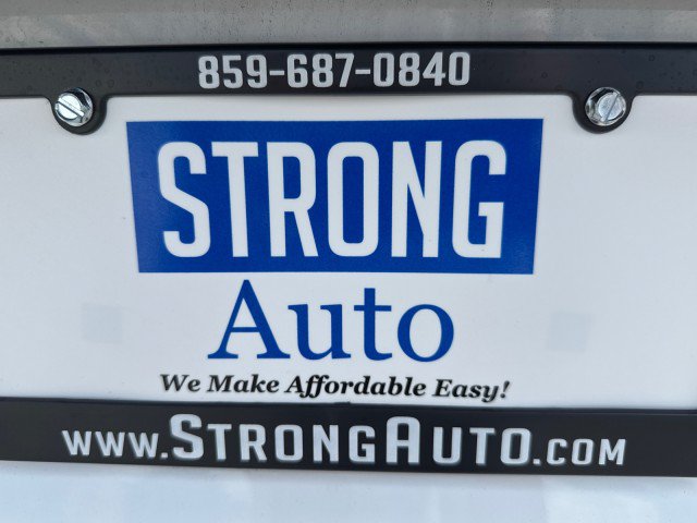 Used 2022 Chrysler Pacifica Touring-L FWD image 17