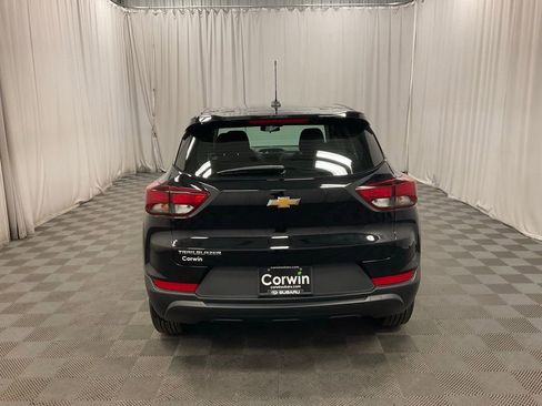 Used 2023 Chevrolet TrailBlazer LS image 5