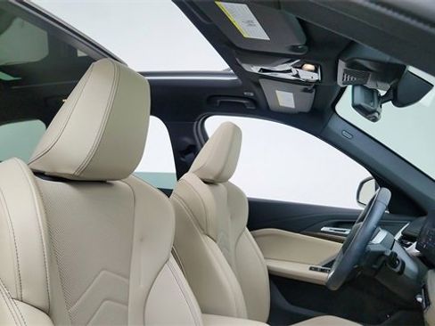 Used 2025 BMW X1 xDrive28i image 21