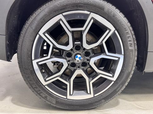 Certified 2025 BMW X2 xDrive28i image 14