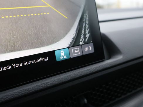 Used 2025 Honda CR-V Sport-L image 28