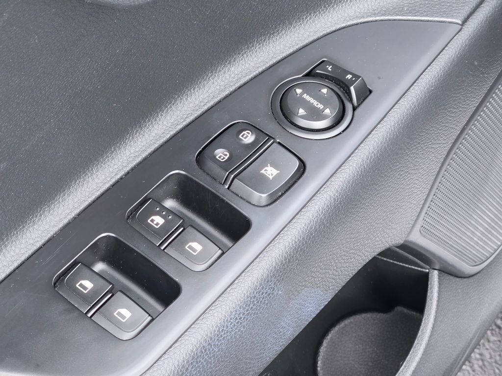 Used 2023 Kia Rio LX FWD image 26